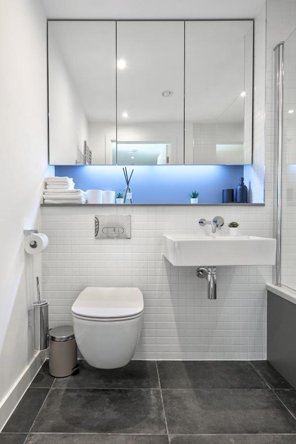 Morden Lovely 3Bedroom Apartment London Abbey Wood Exterior photo